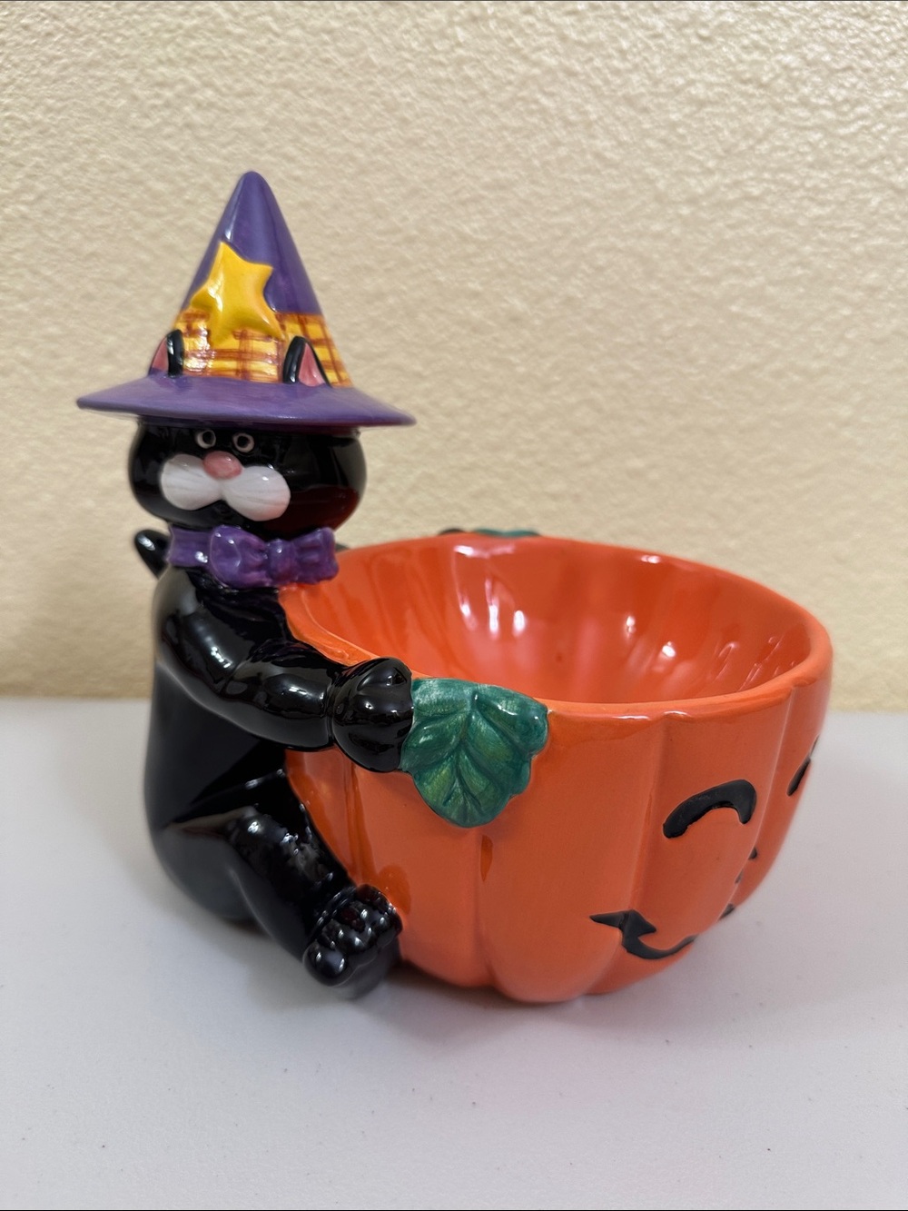 Black Cat Halloween Candy Bowl with Orange Pumpkin - Vintage Palm Tree Co.